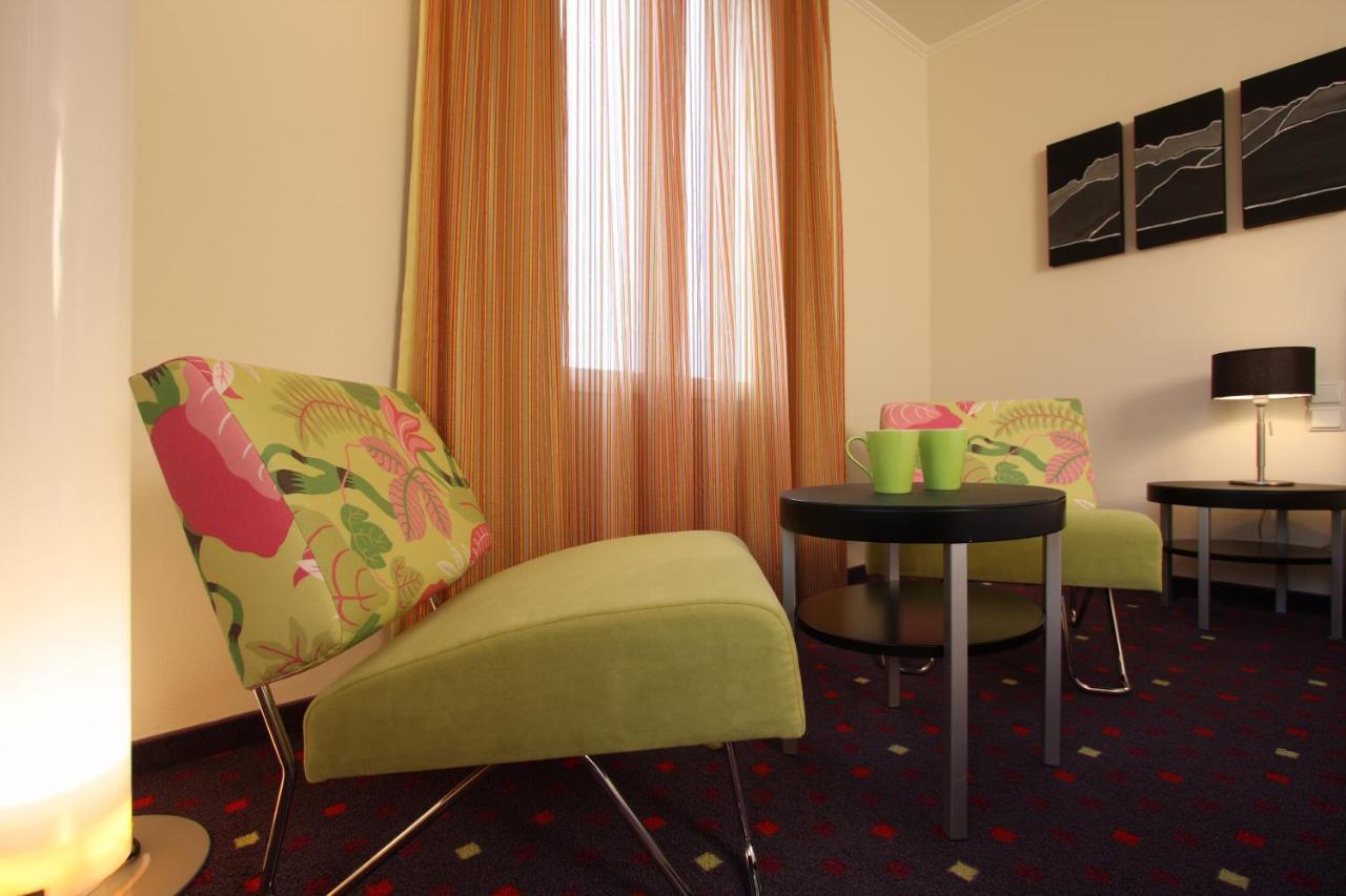 Seehotel Gotthard Weggis Kültér fotó